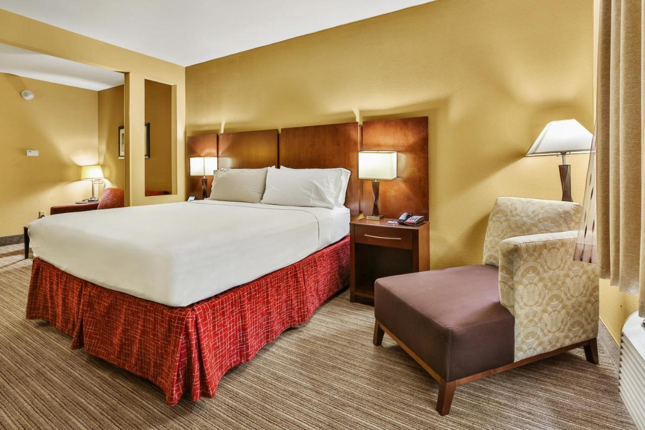 Holiday Inn Express & Suites Houston South - Near Pearland By Ihg エクステリア 写真
