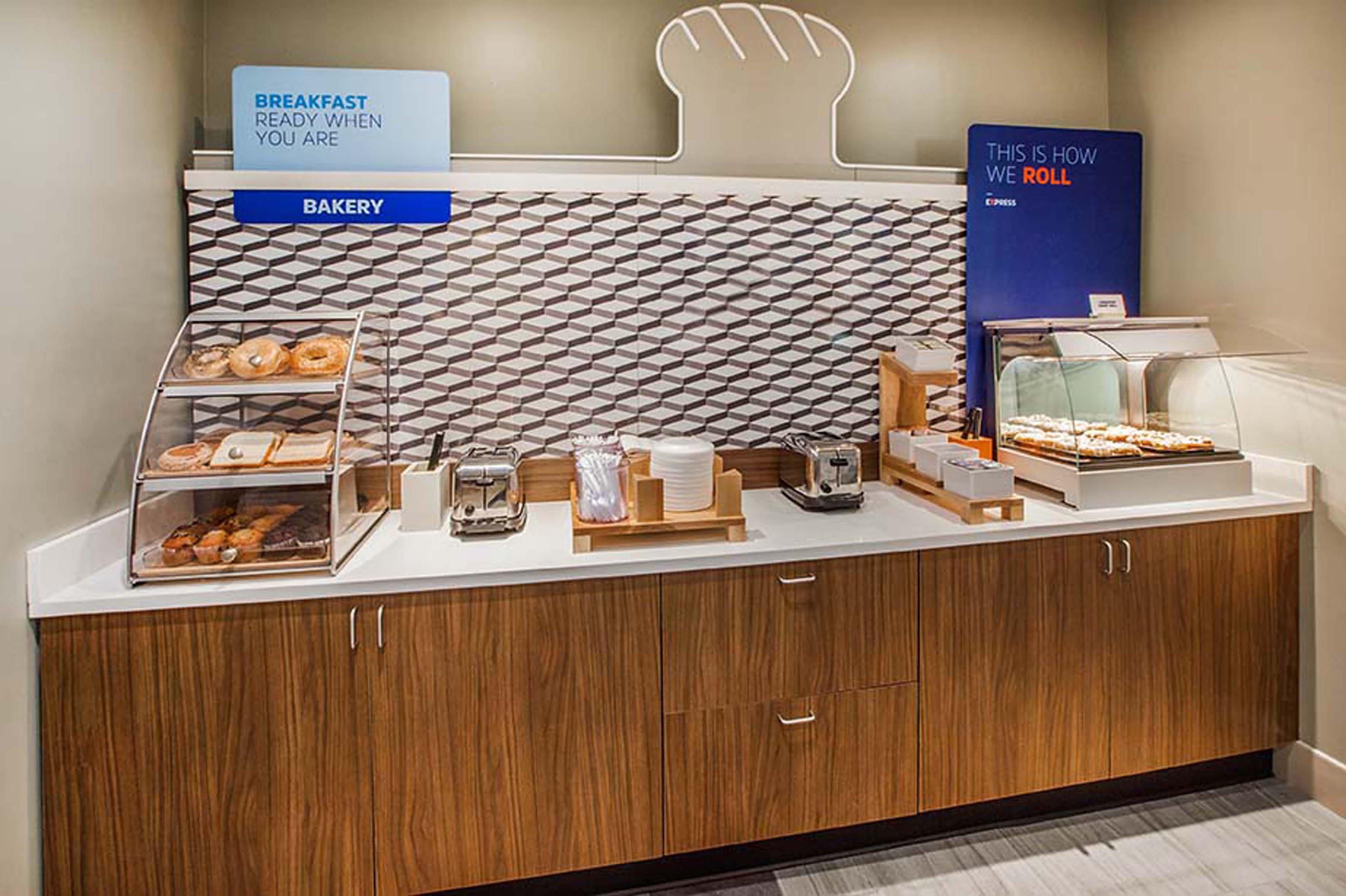 Holiday Inn Express & Suites Houston South - Near Pearland By Ihg エクステリア 写真