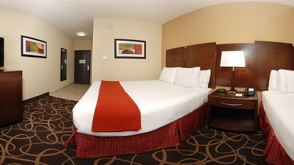 Holiday Inn Express & Suites Houston South - Near Pearland By Ihg エクステリア 写真